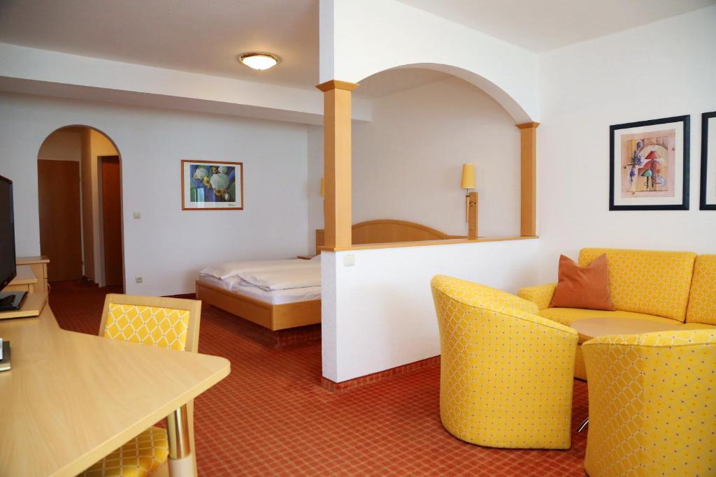 Seegasthof Hois'N Wirt - Hotel Mit Wellnessbereich Gmunden Habitación foto